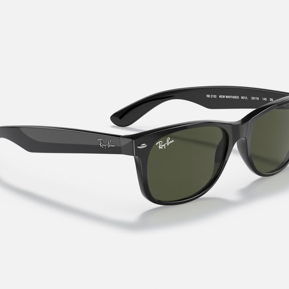 Ray-Ban New Wayfarer Classic sunglasses (RB2140). Black frame/green lenses - Picture 7 of 12